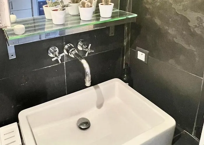 Cosy Penthouse Old Town Sea View Little Terraces Air Conditionned Appartamento Nizza